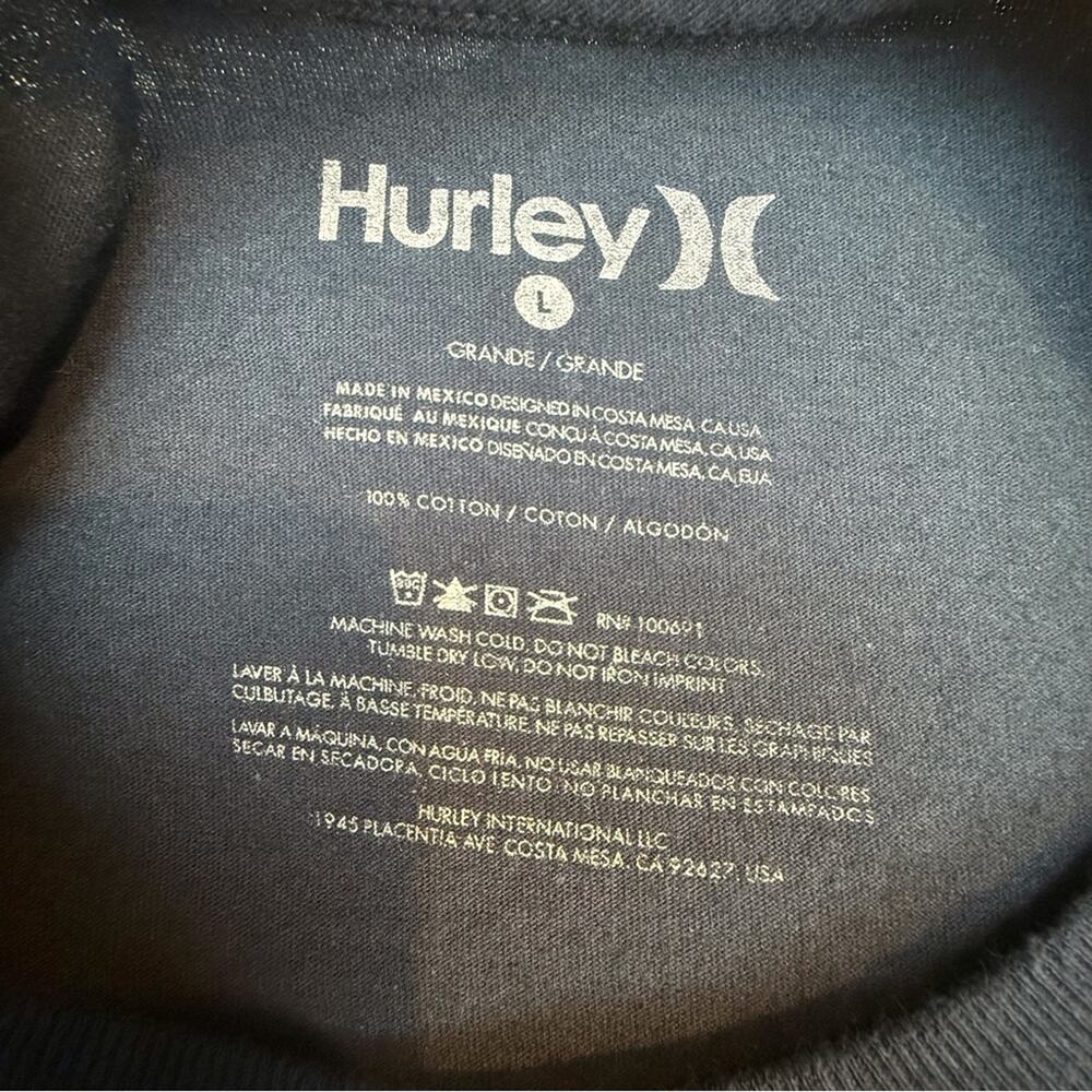 Hurley Navy Graphic Print T Shirt Gold and Light Blue Print Logo - Picture 8 of 16